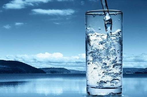 Чем опасна нехватка воды в организме